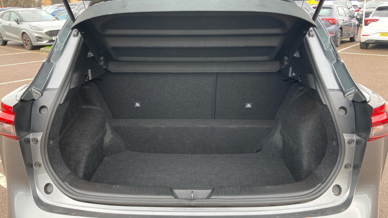 Nissan Qashqai 1.3 DiG-T MH Acenta Premium 5dr Petrol Hatchback